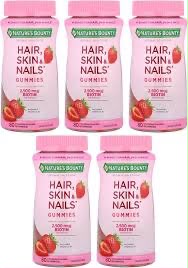 GOMITAS NATURE'S BOUNTY HAIR, SKIN & NAILS 2,500 MCG DE BIOTINA PARA CABELLO